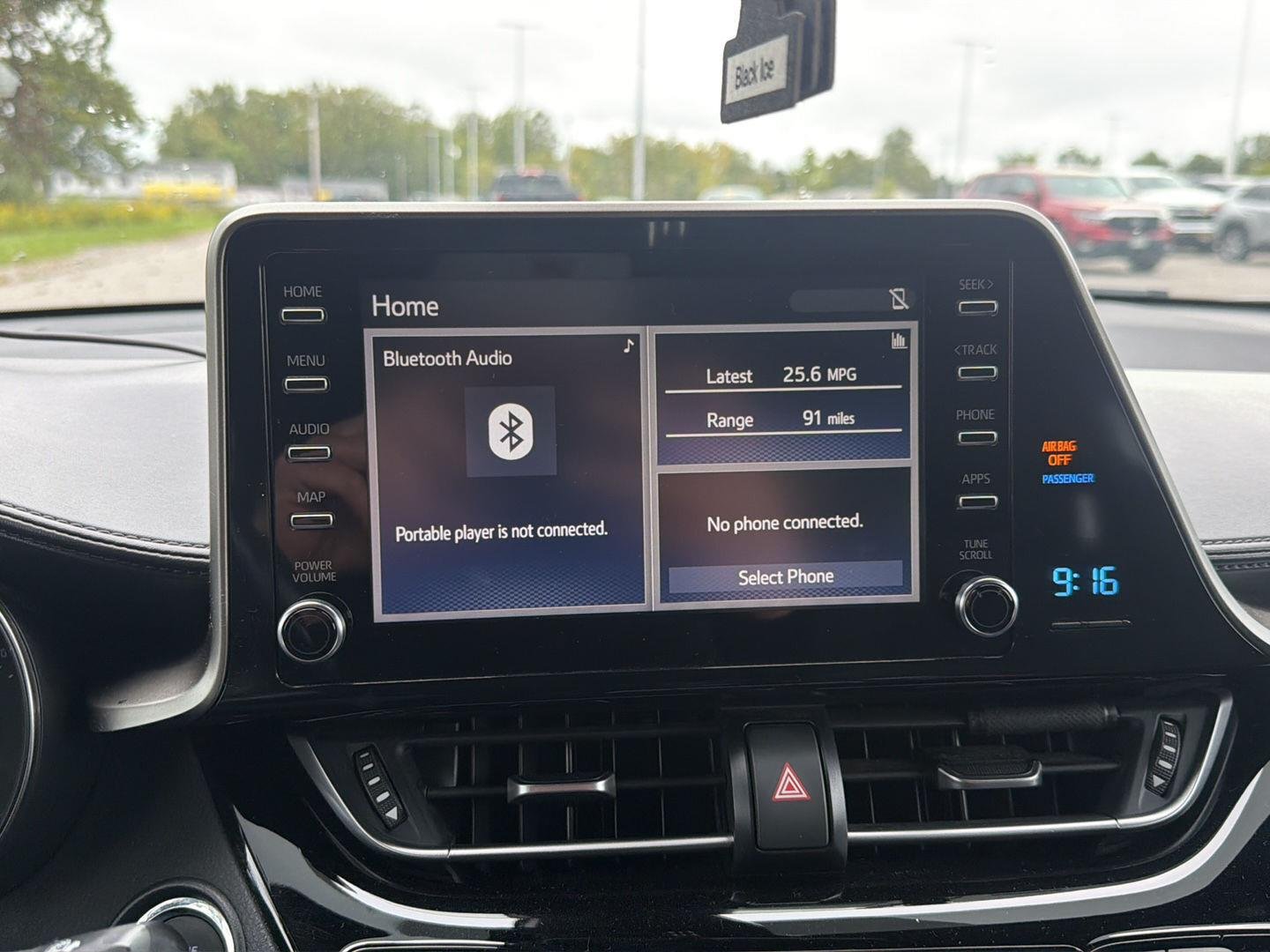 Used 2019 Silver Knockout Metallic Toyota XLE image 13