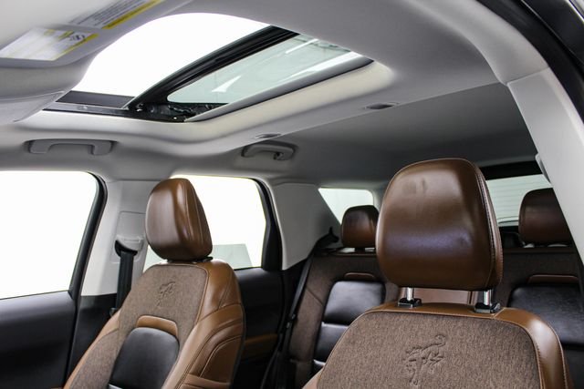 New 2026 Carbonized Gray Metallic Ford Outer Banks® image 19
