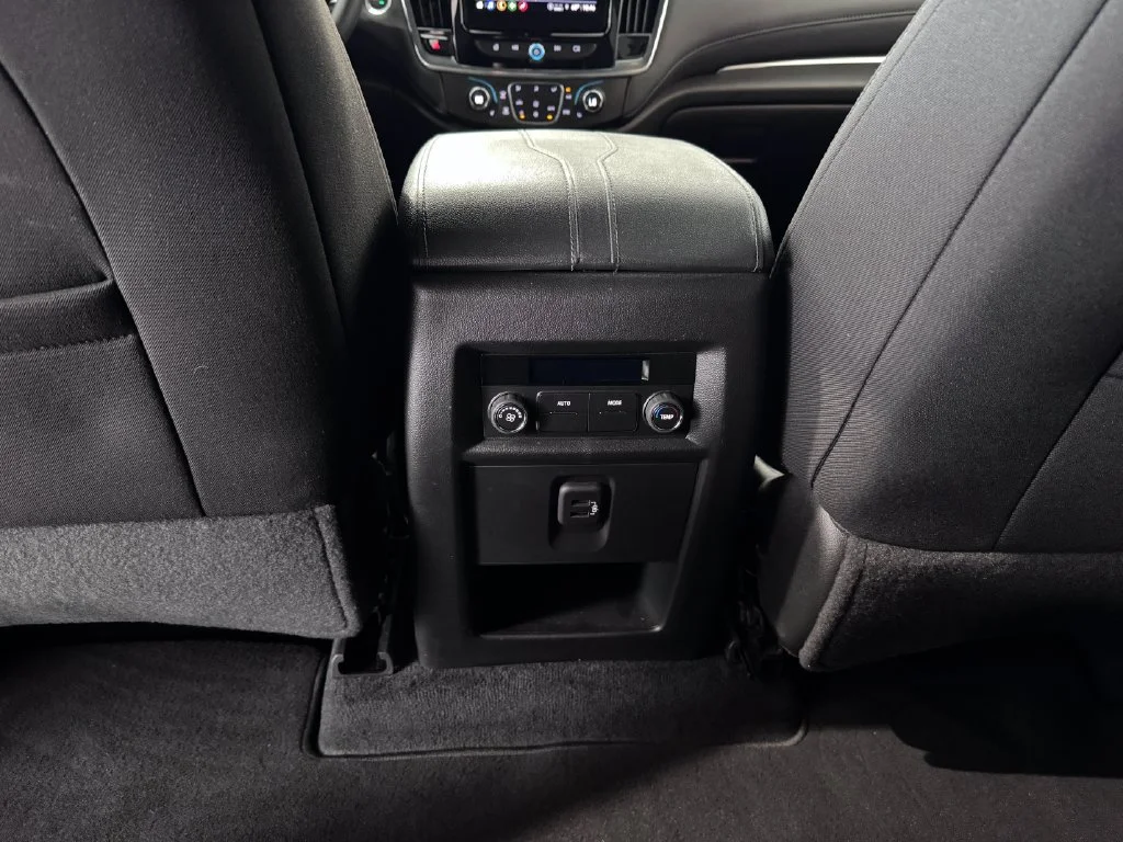 2023 Chevrolet Traverse 1LT - Photo 28