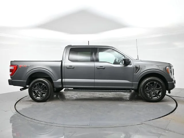 Used 2022 Carbonized Gray Metallic Ford XL image 8