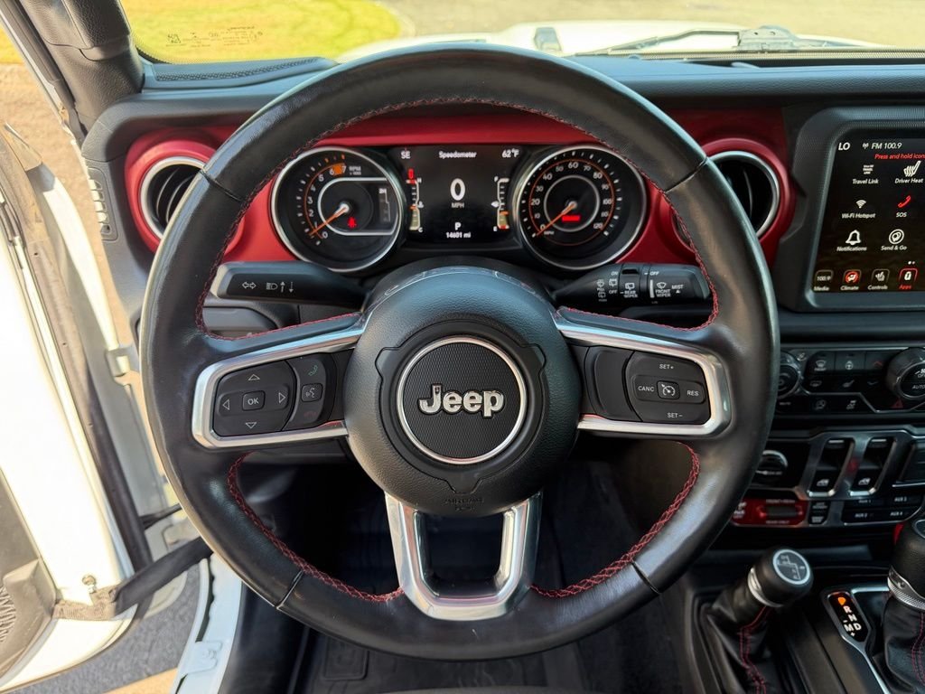 Used 2023 Bright White Clearcoat Jeep Rubicon image 19