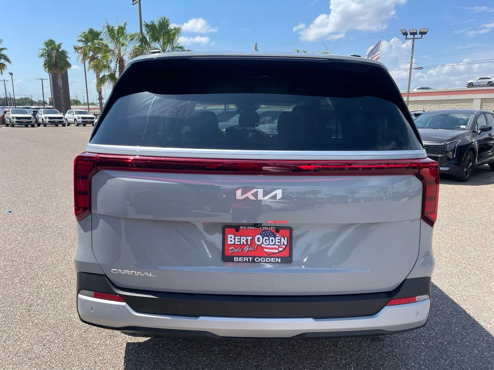 New 2026 White Kia EX image 6