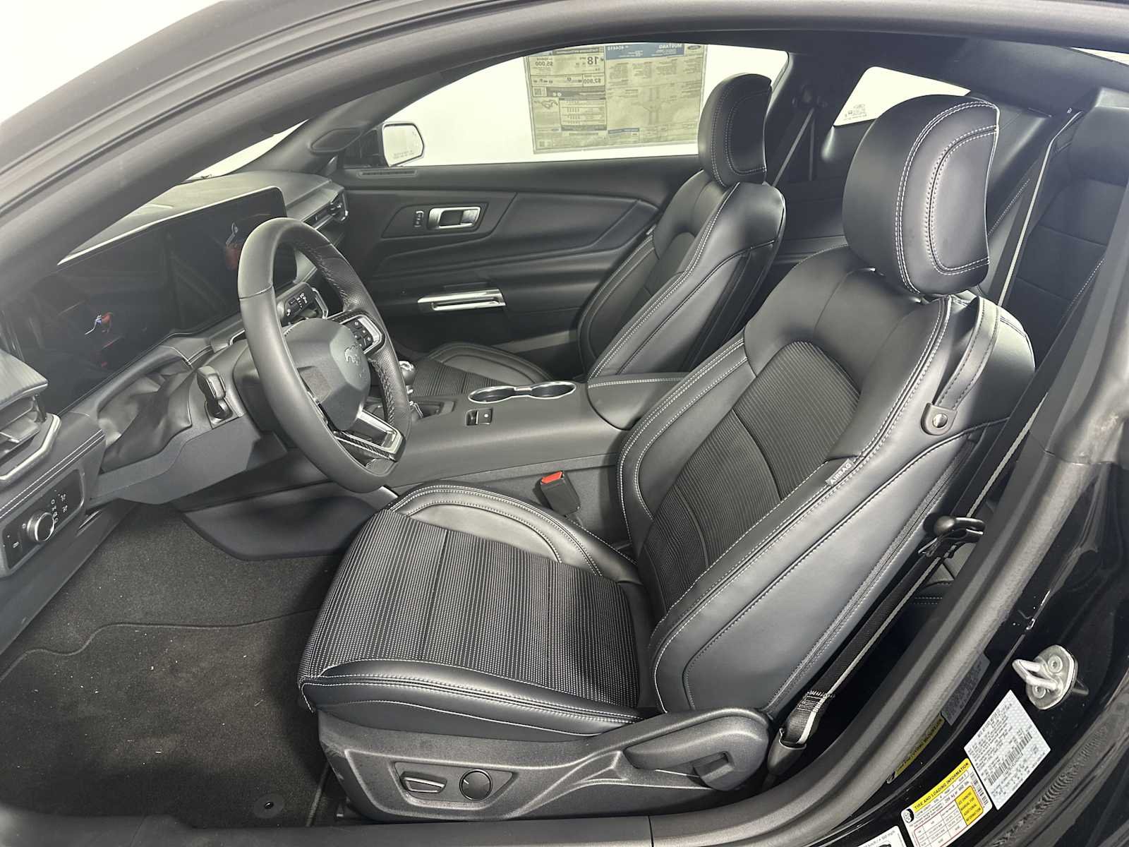 2025 Ford Mustang GT Premium Fastback - Photo 8