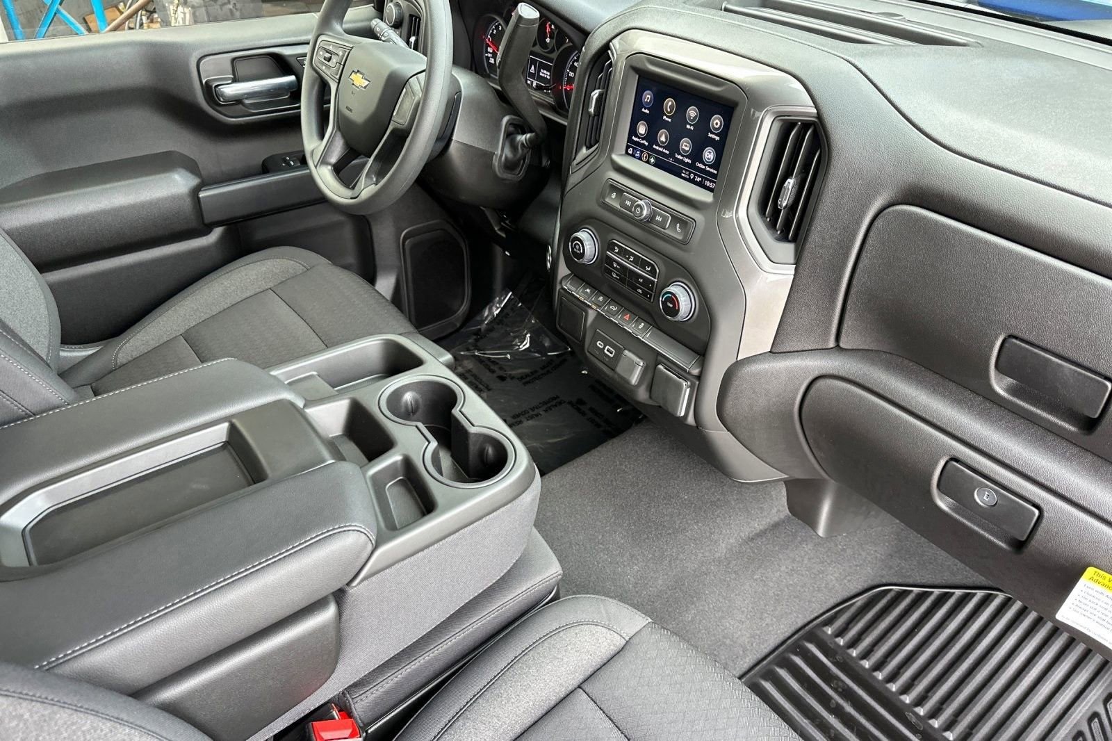 2025 Chevrolet Silverado 1500 Custom - Photo 17