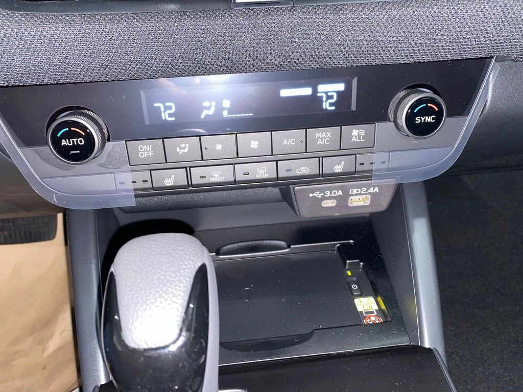 New 2026 CRYSTAL WHITE PEARL Subaru Premium image 22