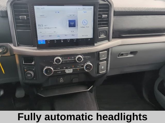 2025 Ford F-150 XLT - Photo 6