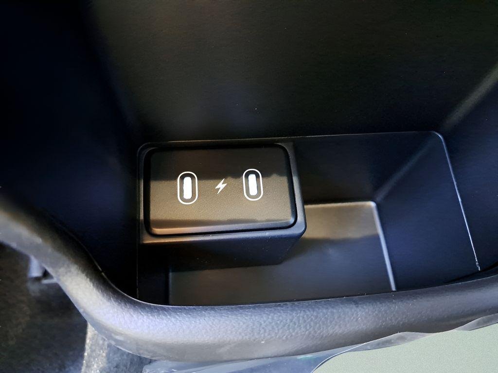 New 2026 Yellow Hyundai SEL Premium FWD image 9