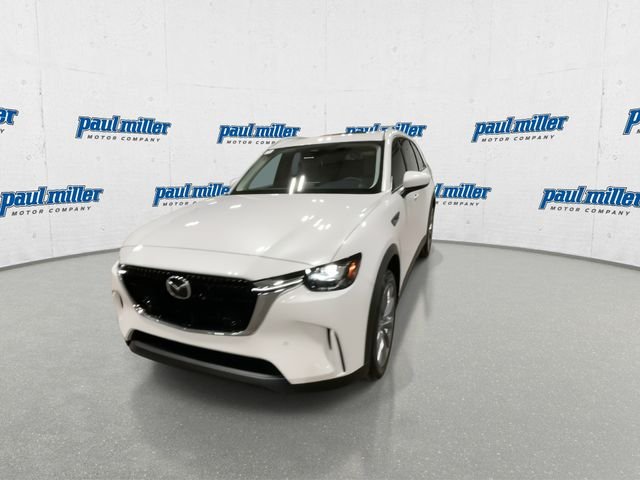 Certified Used 2026 White Mazda 3.3 Turbo Preferred image 4