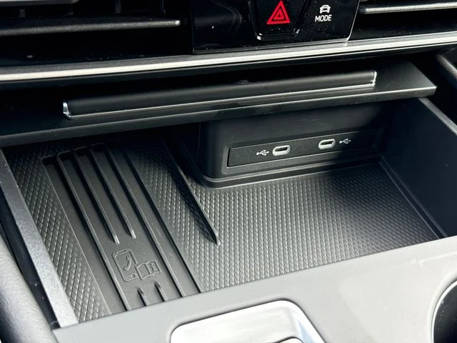 New 2026 Opal White Pearl Volkswagen 2.0T SE image 43