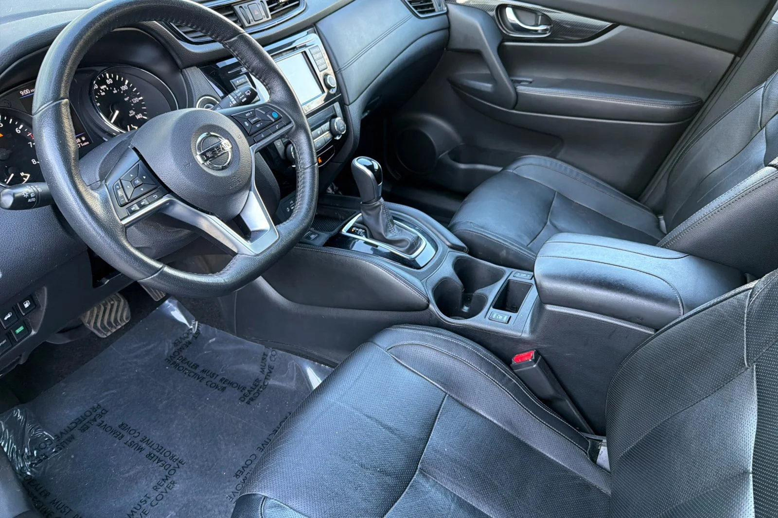 Used 2019 Caspian Blue Metallic Nissan SL image 8