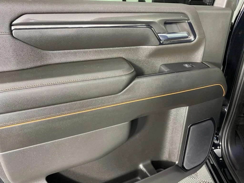Used 2024 Black GMC AT4 image 26