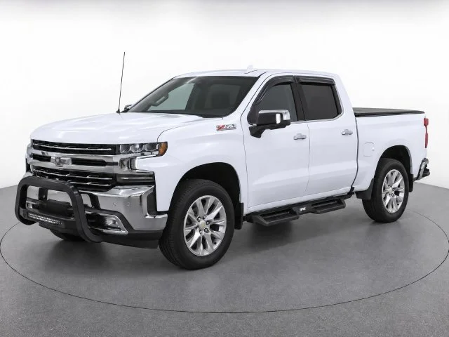 Used 2021 SUMMIT WHITE Chevrolet LTZ image 2