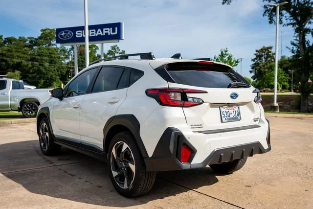 Certified Used 2025 Crystal White Pearl Subaru Limited image 4
