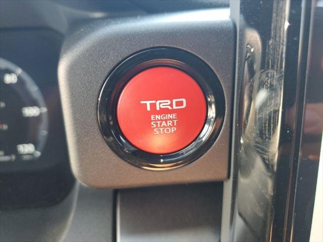 Certified Used 2026 EVEREST Toyota  image 25