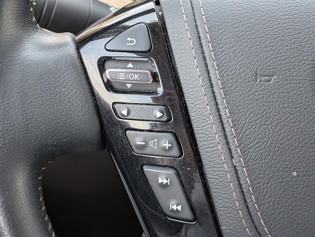 Used 2024 Hermosa Blue Pearl Nissan Platinum image 26
