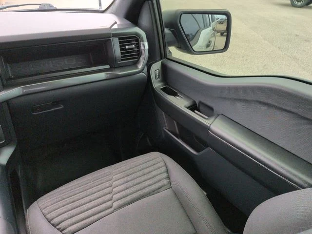 Used 2023 Avalanche Gray Ford XL image 17
