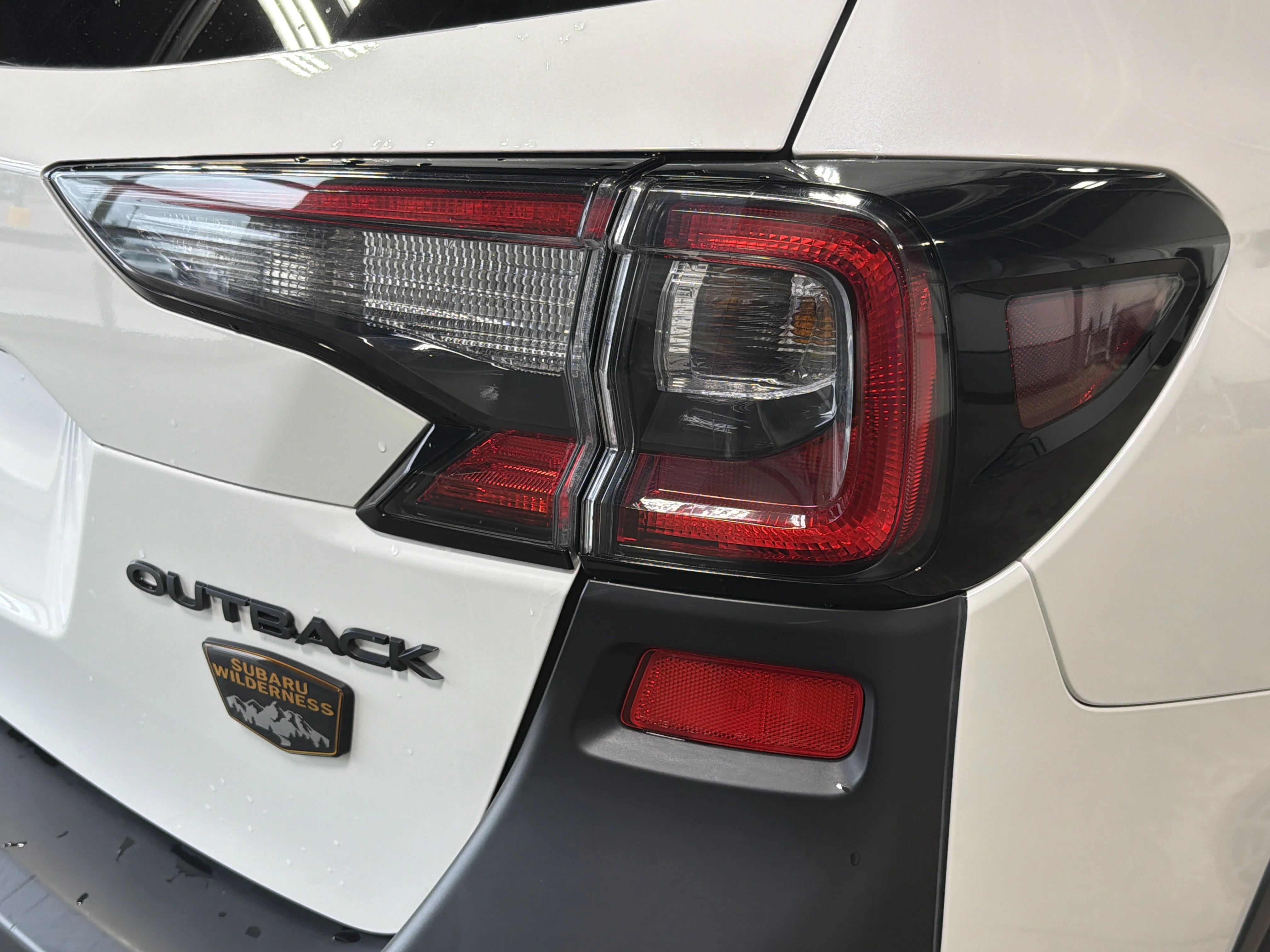 Used 2023 Crystal White Pearl Subaru Wilderness image 17