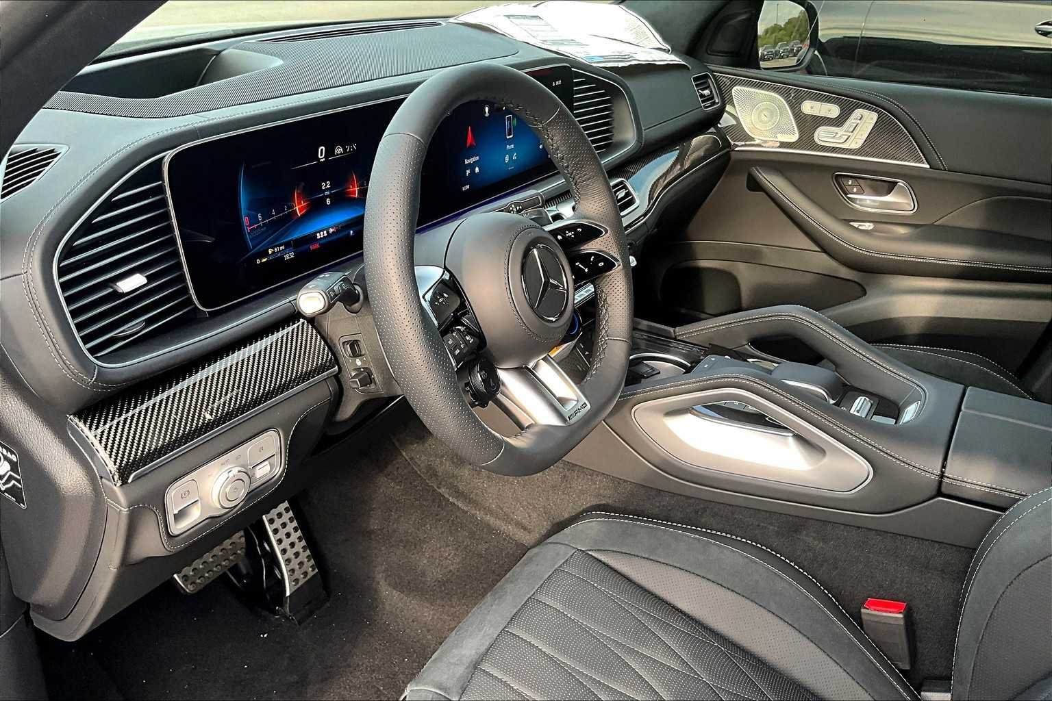 2026 Mercedes-Benz GLE AMG GLE63 S - Photo 8