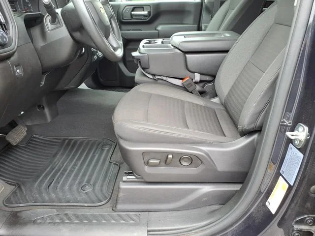 Used 2024 Gray Chevrolet Custom image 16
