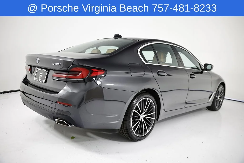 Used 2023 Gray BMW 540i xDrive image 5