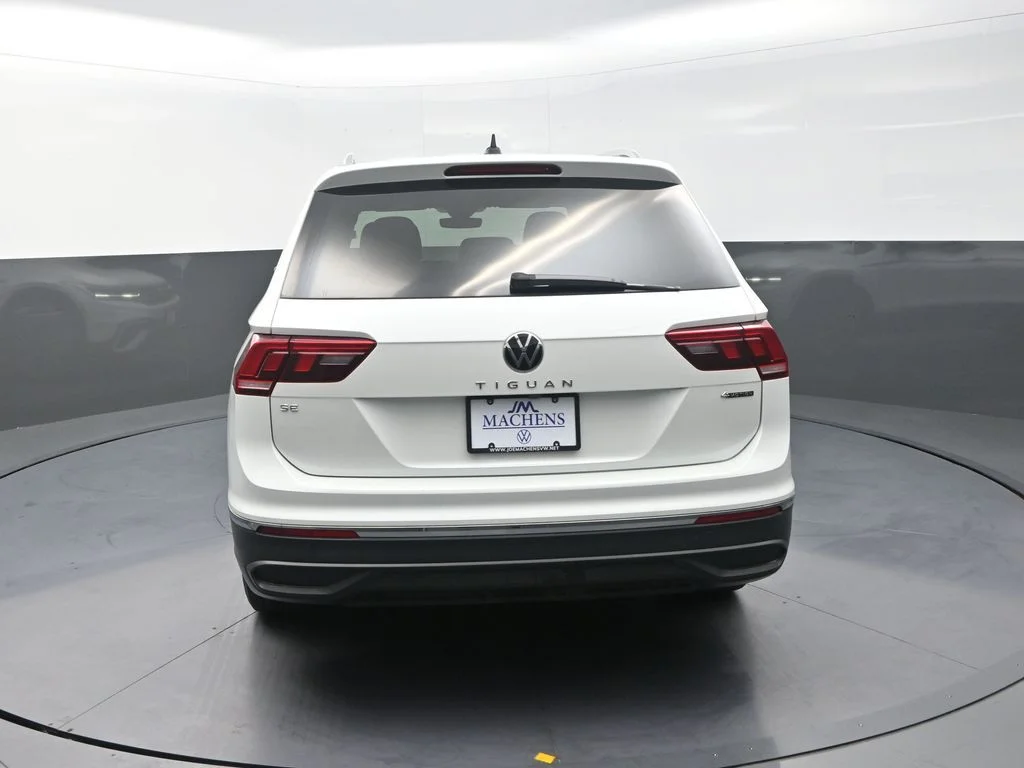 Used 2023 White Volkswagen 2.0T SE image 9