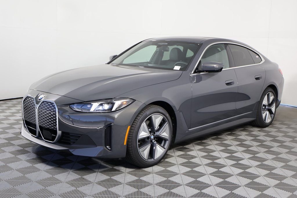 2026 BMW i4