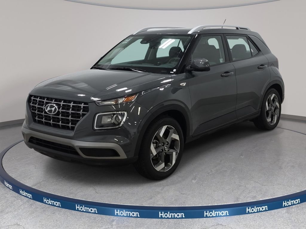 2025 Hyundai Venue SEL IVT's photo