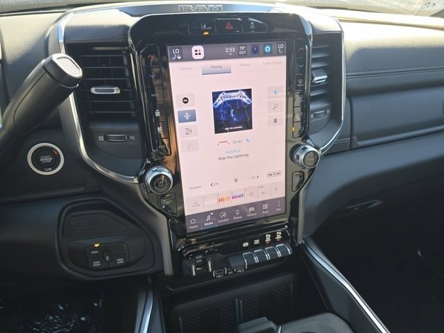 2026 RAM 2500 Laramie - Photo 45