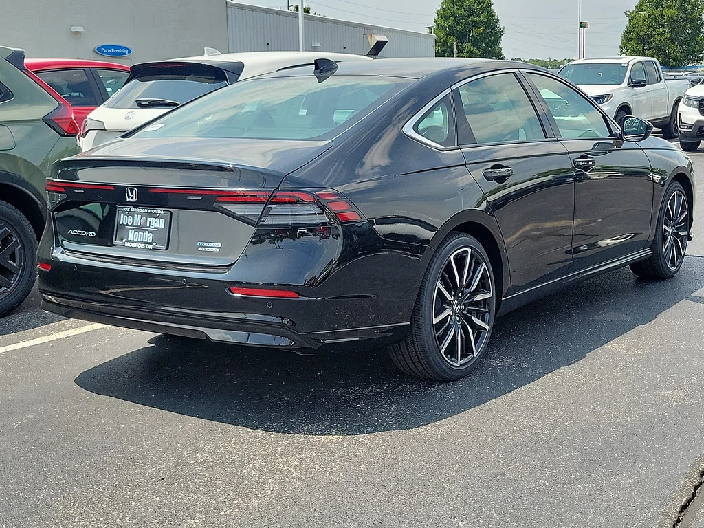 New 2026 Crystal Black Pearl Honda Touring image 20