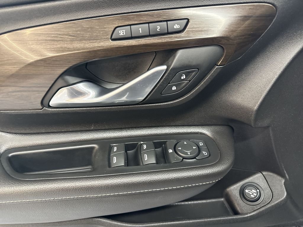 Used 2018 Summit White GMC Denali image 16