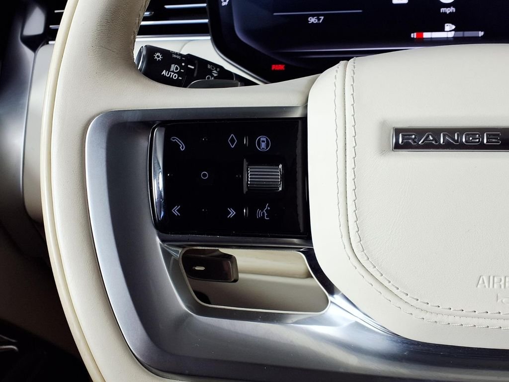 Used 2024 Green Land Rover Autobiography image 20