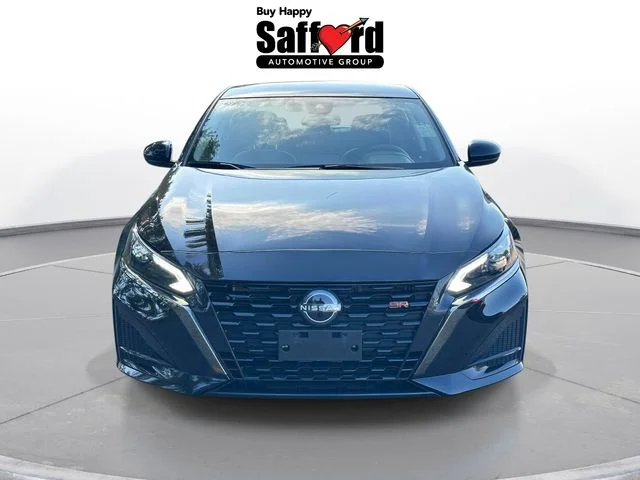 Used 2024 Black Nissan 2.5 SR image 5