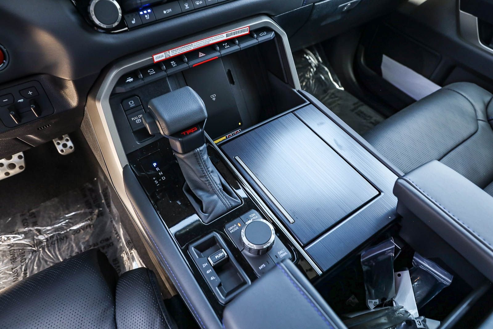 2026 Toyota Tundra Platinum - Photo 19