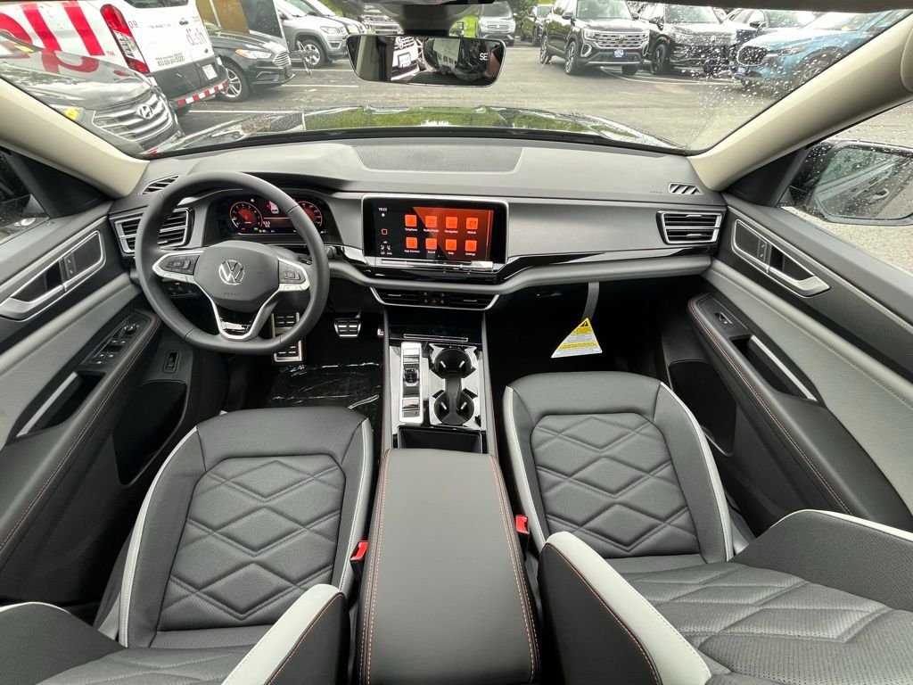 New 2026 Black Volkswagen 2.0T Peak Edition image 13
