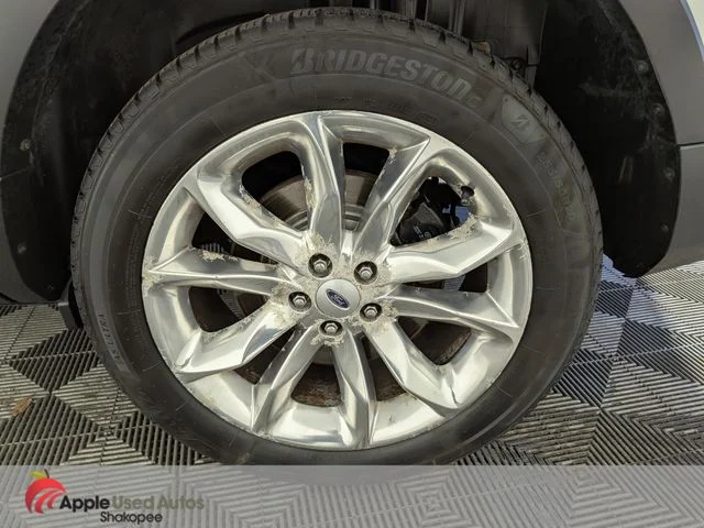 Used 2015 Silver Ford XLT image 53