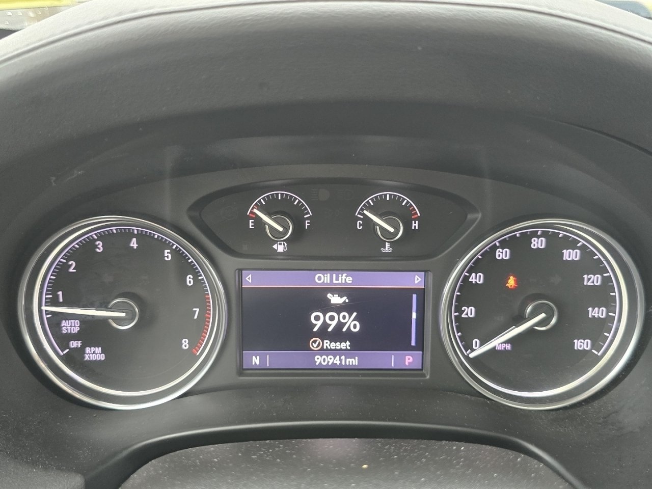 Used 2021 White Buick Premium Group image 29