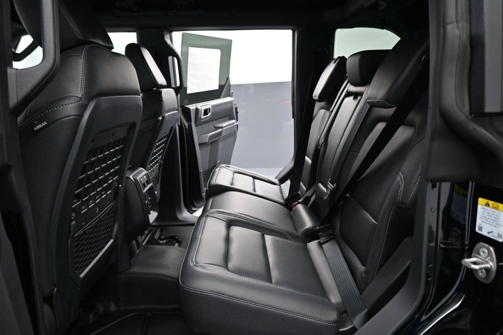 New 2026 Shadow Black Ford Badlands image 16