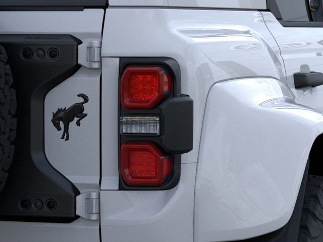 New 2026 Oxford White Ford Raptor image 23