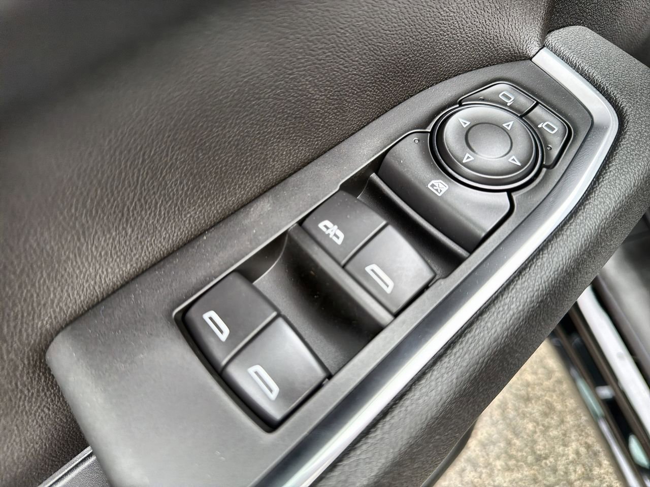 2026 Chevrolet Silverado 1500 RST - Photo 19