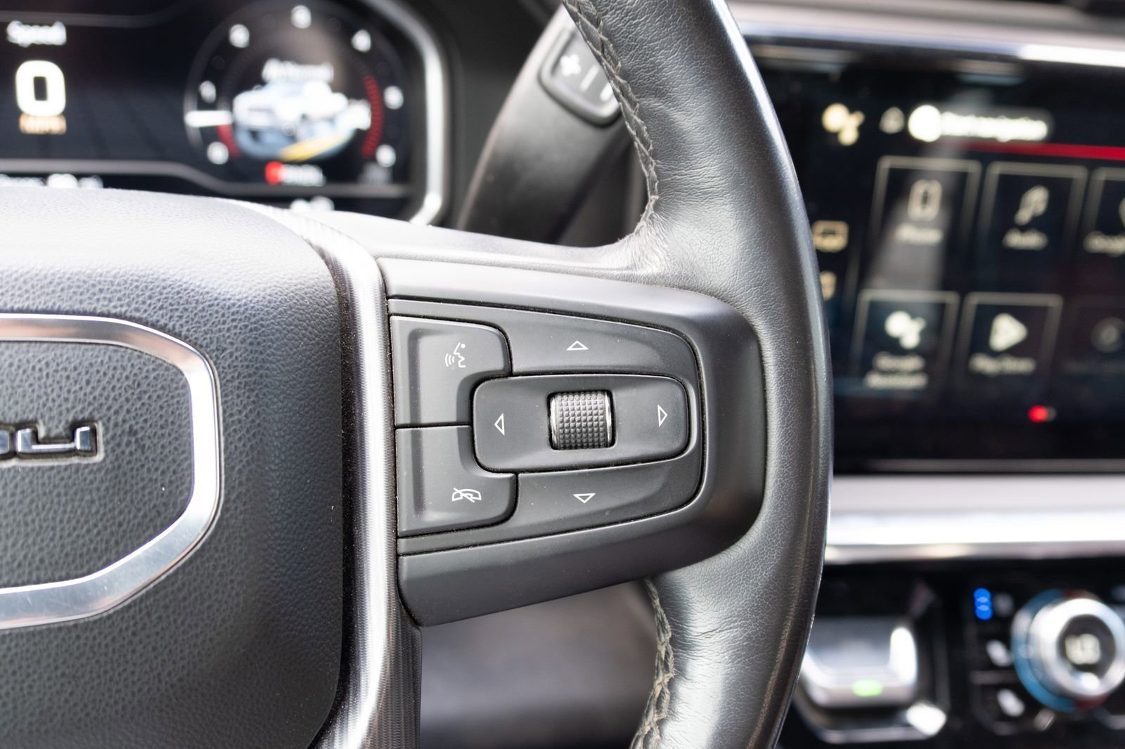 Used 2024 Onyx Black GMC Denali Ultimate image 5