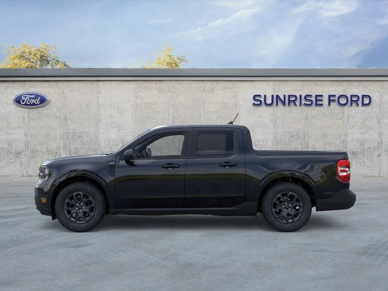 New 2026 Shadow Black Ford XLT image 3