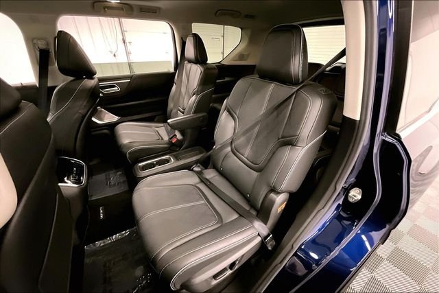 2025 INFINITI QX80 Sensory 4WD - Photo 25
