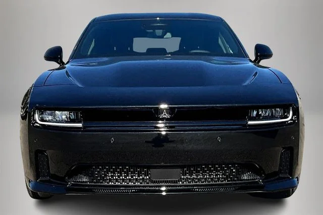 2025 Dodge Charger Daytona R/T - Photo 11