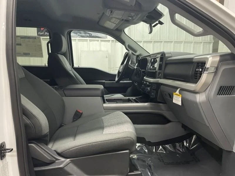 New 2026 Oxford White Ford F-350® XLT image 17