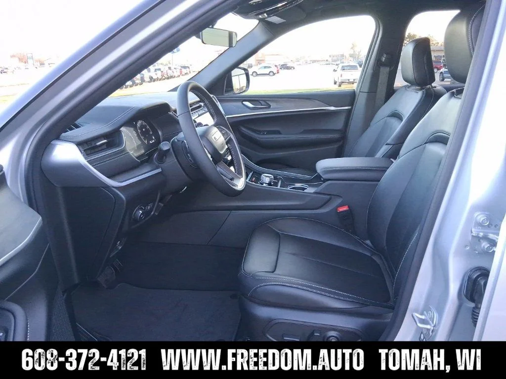 2025 Jeep Grand Cherokee L Limited - Photo 14