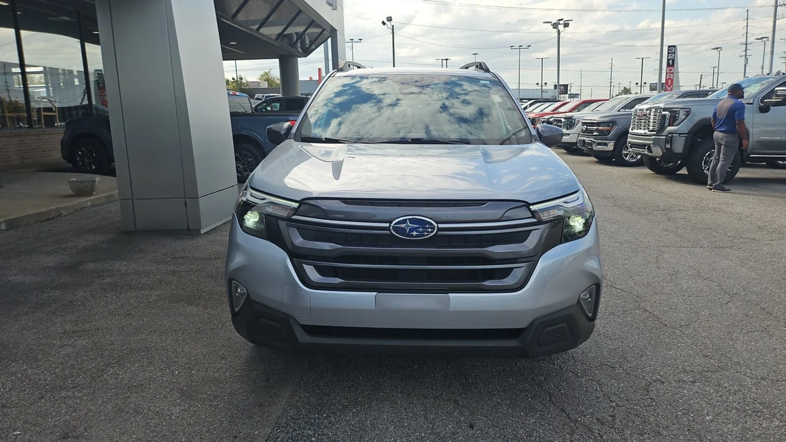 Used 2025 Ice Silver Metallic Subaru Premium AWD image 7