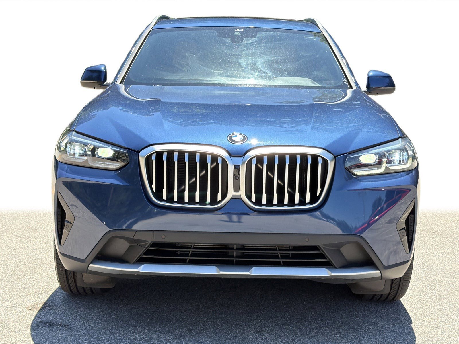 Used 2024 Phytonic Blue Metallic BMW sDrive30i image 32