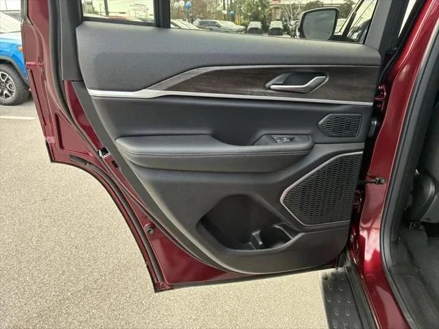 2026 Jeep Grand Cherokee Limited - Photo 29