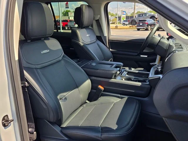 New 2026 Space Silver Metallic Ford Platinum image 17