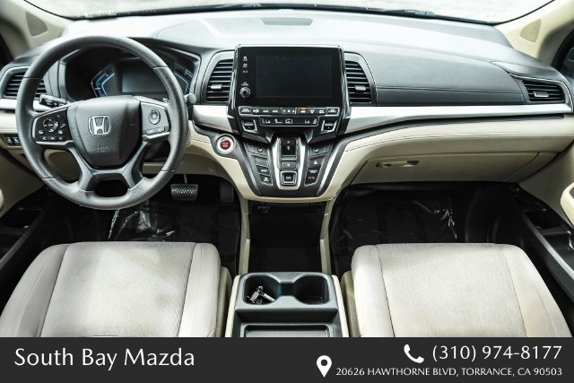 Used 2019  Honda EX image 12